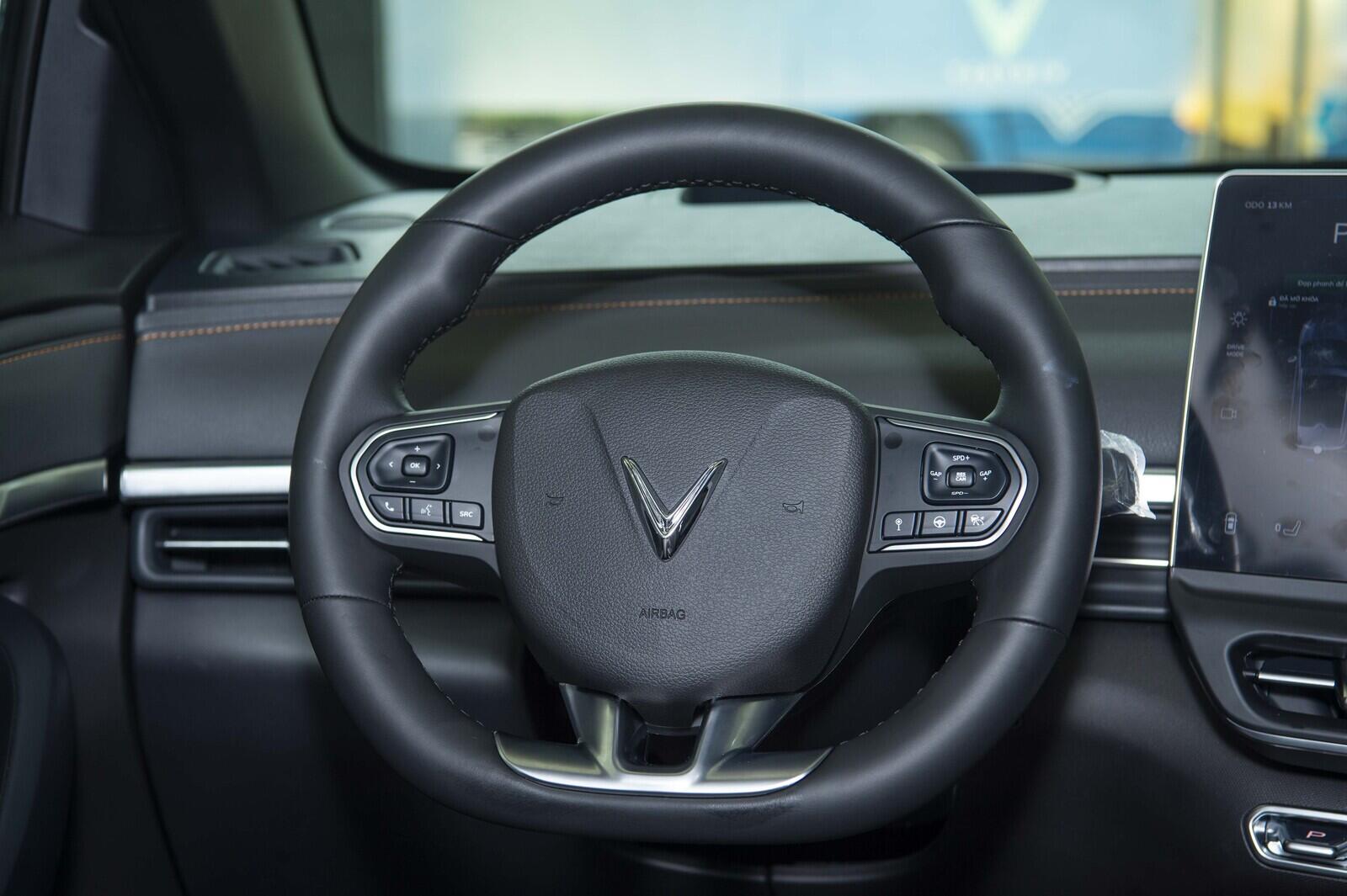 vinfast vf6 plus 12