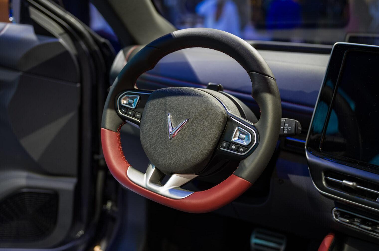 vinfast vf7 plus 20